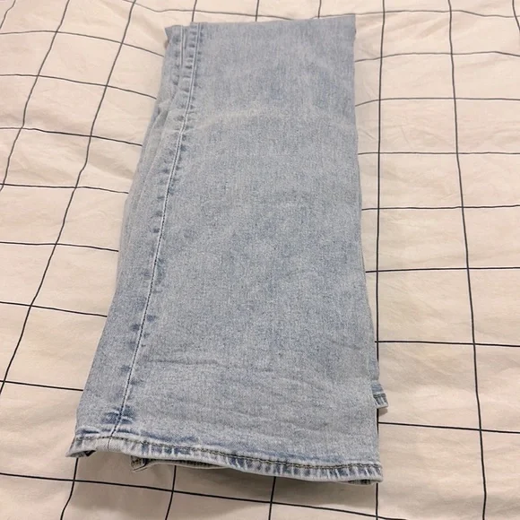 Beautiful Jeans 🩵🩵 - Picture 5 of 5